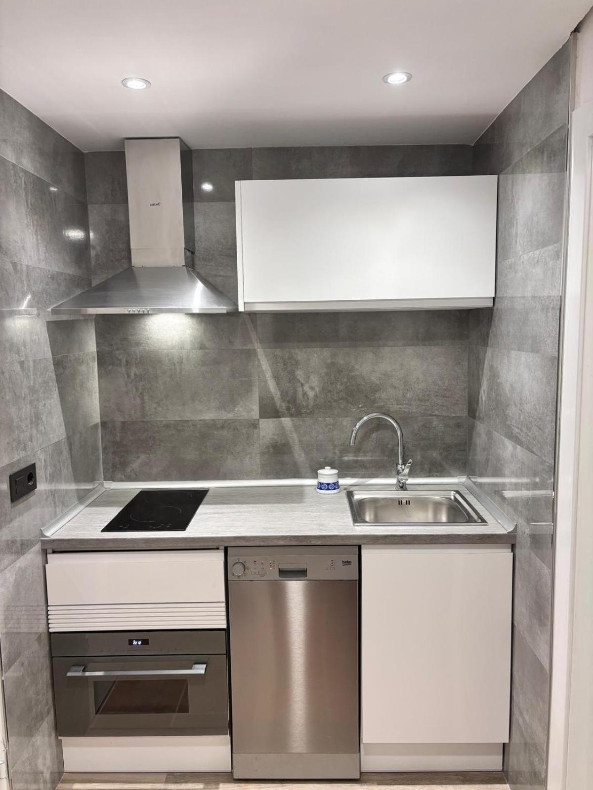 Apartamento Seghers Estepona Playa Y Sol المظهر الخارجي الصورة